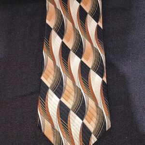 Covington Black and Brown Patterned Tie
